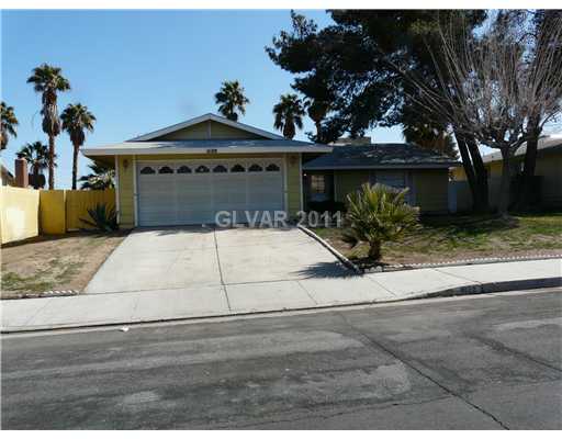 4128 Annie Oakley Dr, Las Vegas, NV Main Image