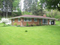 photo for 2 Crestwood Dr