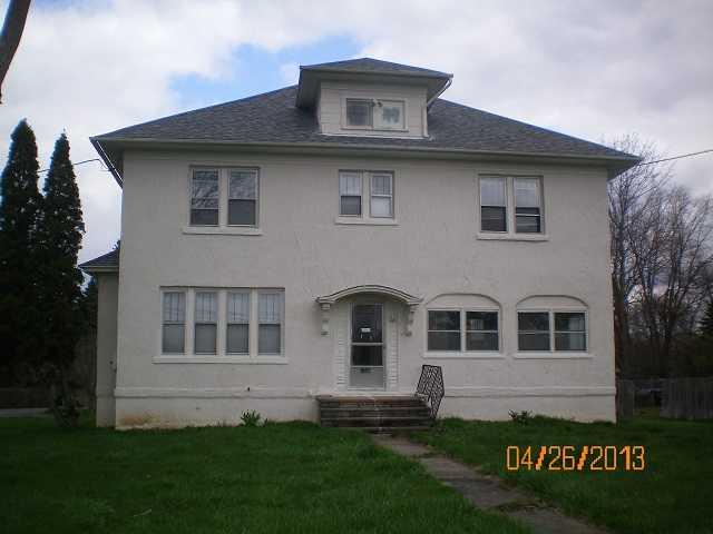 1788 Burrstone Rd, New Hartford, New York  Main Image
