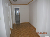 6120 Grand Central Pkwy Apt C907, Forest Hills, New York  Image #7014469