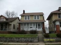 photo for 806 E STEWART AVE