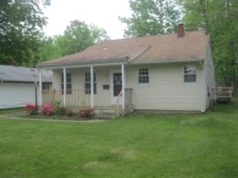 34474 Roberts Rd, Eastlake, OH Main Image