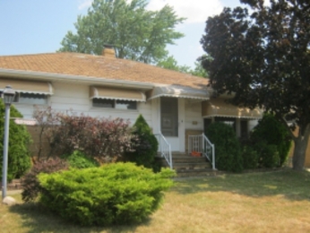 15905 Shirley Ave, Maple Hieghts, OH Main Image