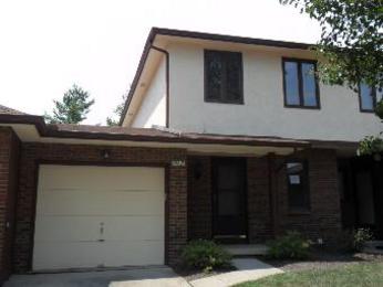 3163 Parkview Dr, Grove City, OH Main Image