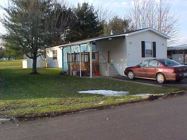 73 Park Ave., Middlefield, OH Main Image