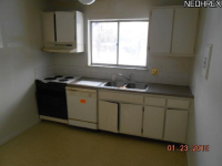 24565 Clareshire Dr Apt 2, North Olmsted, Ohio  Image #5656013