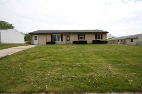 3210 Red Feather Dr, Sidney, OH Main Image