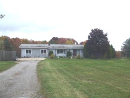 9347 Plank Rd, Montville, OH Main Image