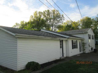 3523 Clayton Dr, North Olmsted, Ohio  Image #6407102