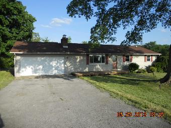 10524 Mad River Rd, New Vienna, OH Main Image