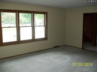 8408 Brentwood Dr, Olmsted Falls, Ohio  Image #6793203