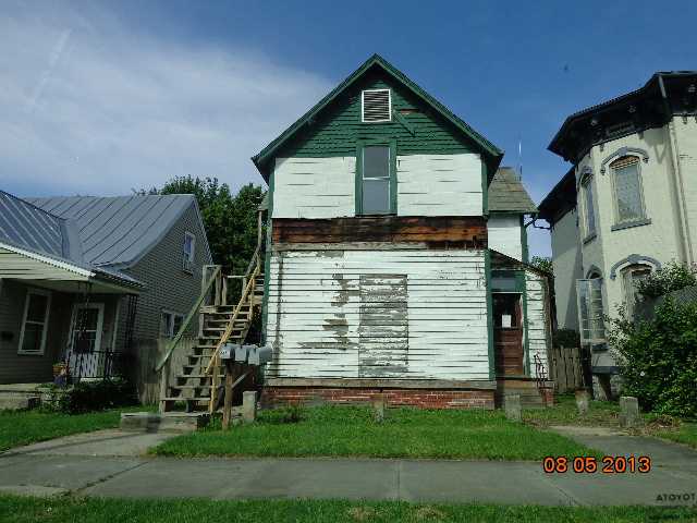 527 S Walnut St, Bucyrus, Ohio  Main Image