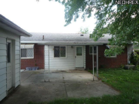 2302 Norman Dr, Stow, Ohio  Image #6992842