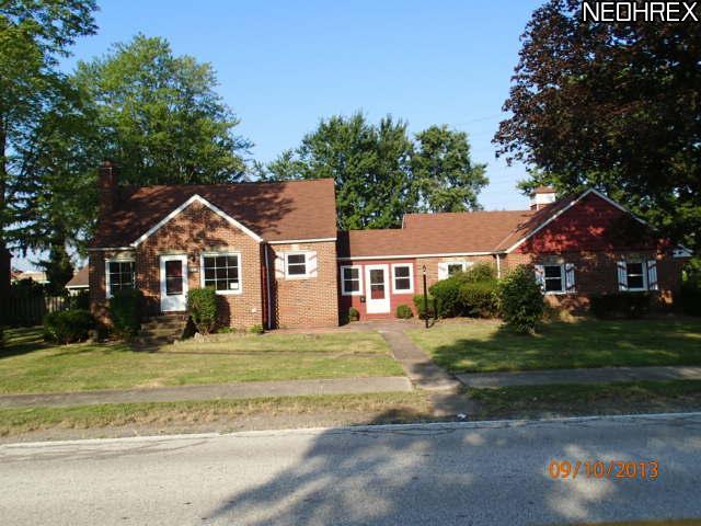 7248 Craigmere Dr, Middleburg Heights, Ohio  Main Image