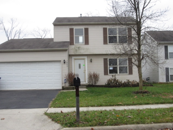 1493 Anderley Rd, Grove City, OH Main Image