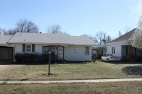photo for 910 W Pecan Ave