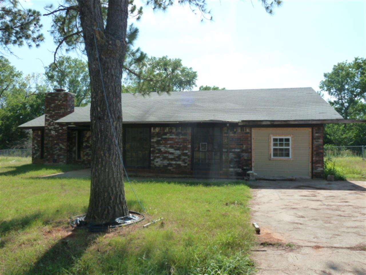 Rr 2 Box 287, Comanche, Oklahoma  Main Image