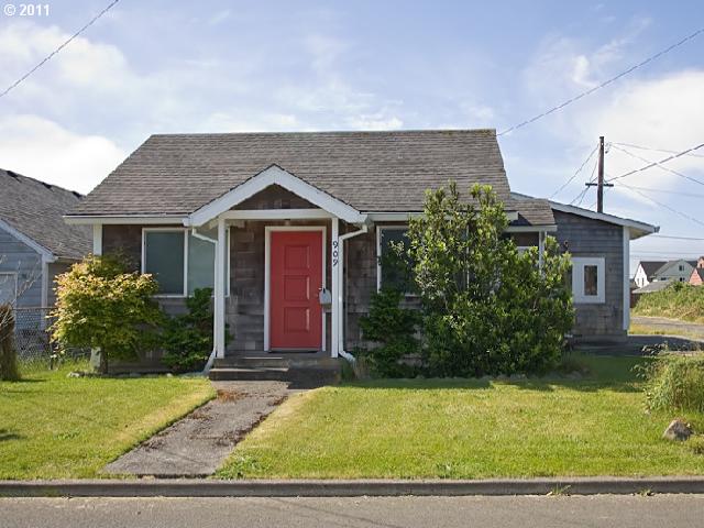 909 5th Ave, Seaside, OR Main Image