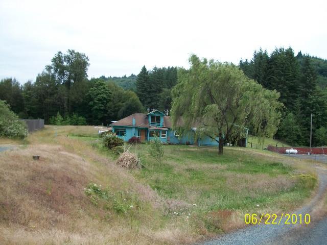 19040 Hwy 42, Myrtle Point, OR Main Image