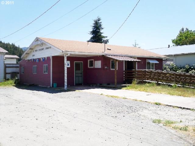 470 1st Ave, Powers, OR Main Image