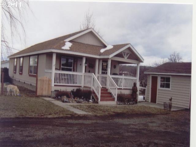 558 W 12th St, Prairie City, OR Main Image