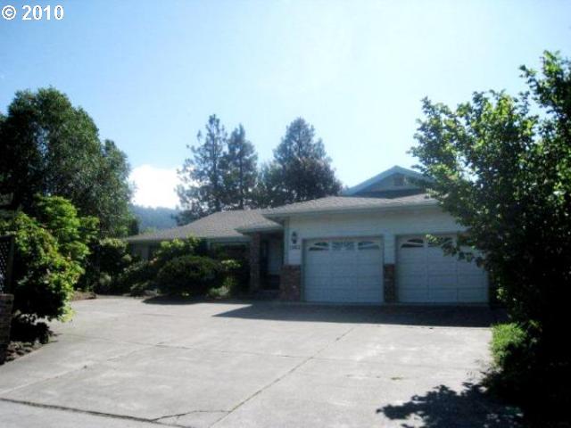 1062 Bellview Ave, Ashland, OR Main Image