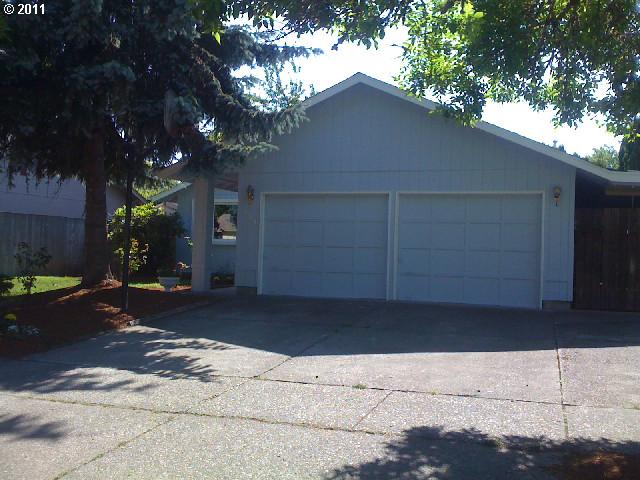 422 S 49th Pl, Springfield, OR Main Image