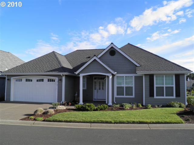 5785 SW Barnacle Ct, South Beach, OR Main Image
