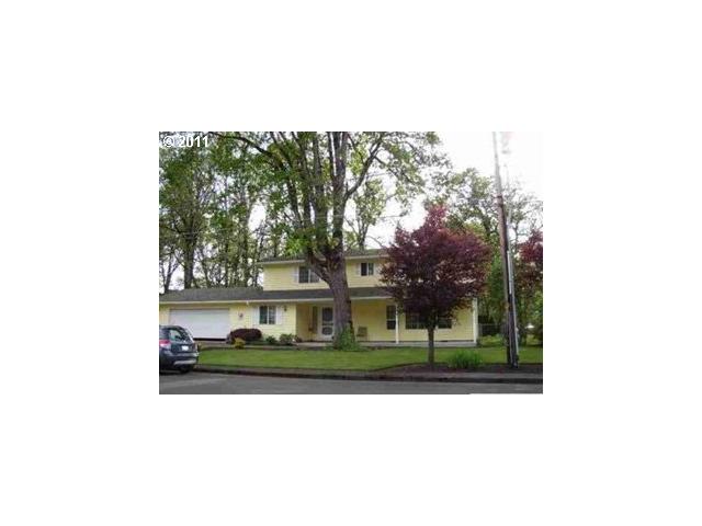 1045 N 4th St, Aumsville, OR Main Image