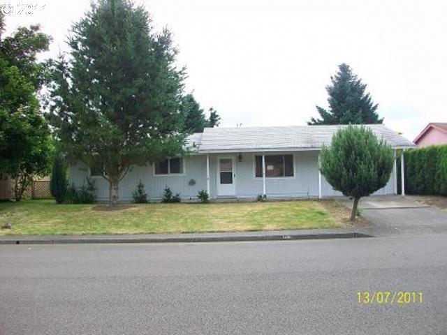 830 N 6th St, Aumsville, OR Main Image
