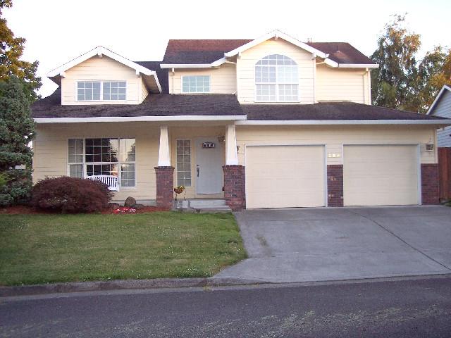 588 SW 26th St, Troutdale, OR Main Image