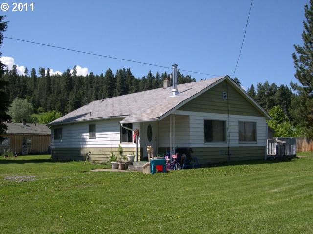 202 S Spruce St, Wallowa, OR Main Image