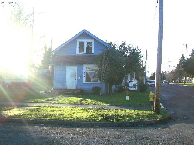 1339 NE Logan St, McMinnville, OR Main Image