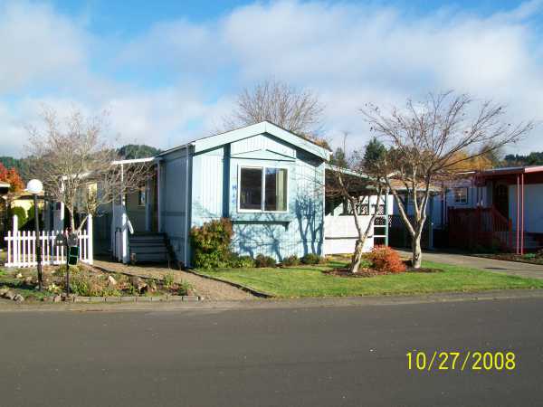 77500 South 6th Street #B-15, Cottage Grove, OR Main Image