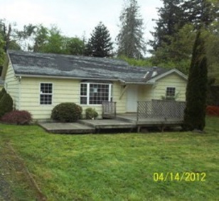 628 W 15th Street, Coquille, OR Main Image