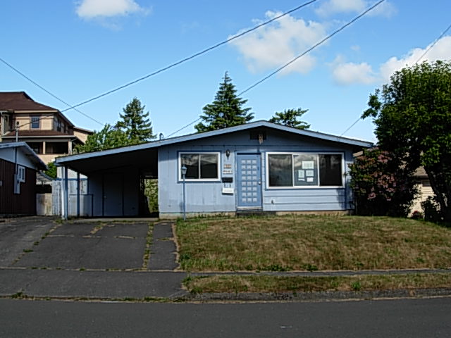 900 North Collier Street, Coquille, OR Main Image