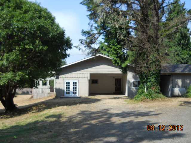 2033 W 12th St, Coquille, Oregon  Main Image