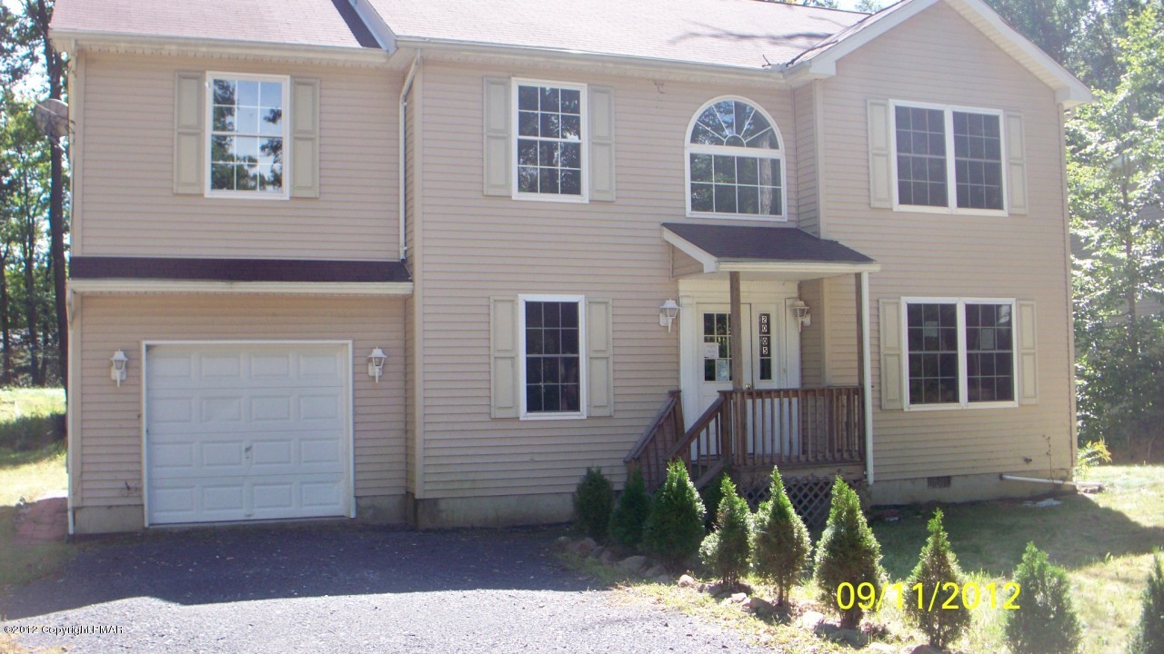 2005 Hamlet Dr, Tobyhanna, Pennsylvania  Main Image