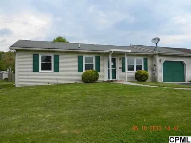 2061 Brentwood Dr, Middletown, Pennsylvania Main Image