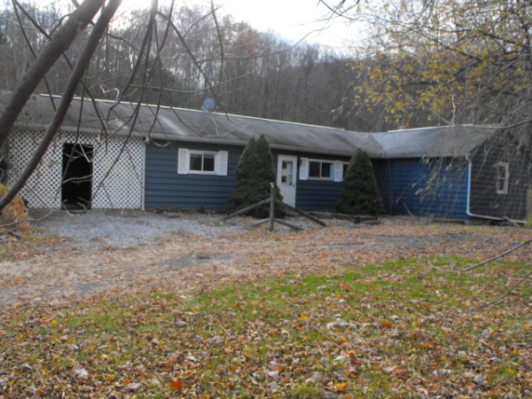 2717 Carson Vly Rd, Duncansville, PA Main Image