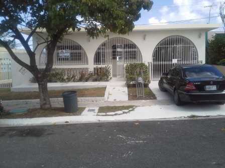 Nn33 32 St Santa Juanita, Toa Alta, Puerto Rico  Main Image