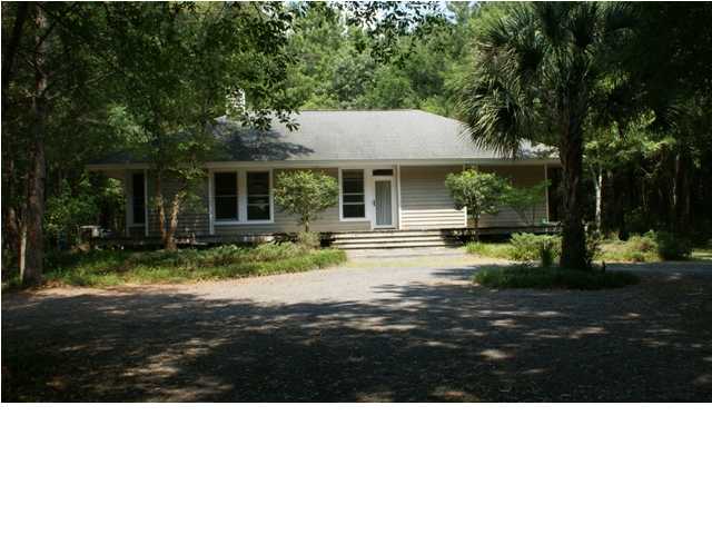 6136 Caravelle Ct, Awendaw, SC Main Image
