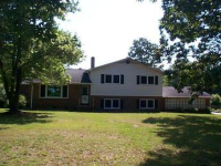 photo for 368 Center Rd