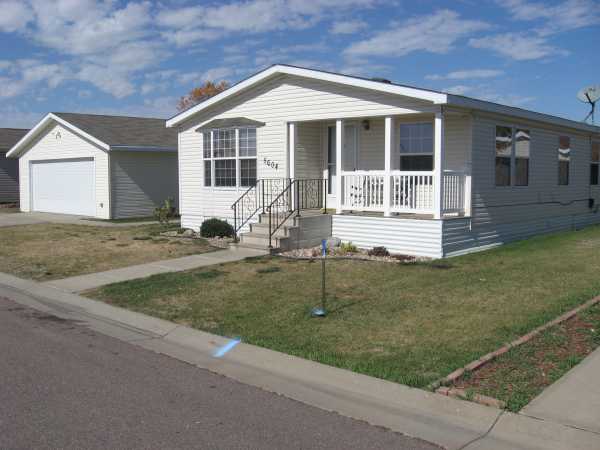 5604 Meridian Place, Sioux Falls, SD Main Image