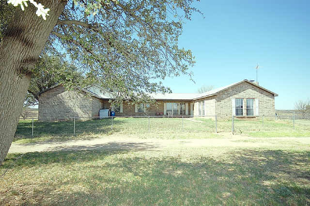 718 Cr 216, Sweetwater, TX Main Image