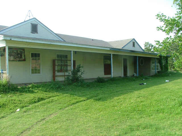605 County Road 3855, Poolville, TX Main Image