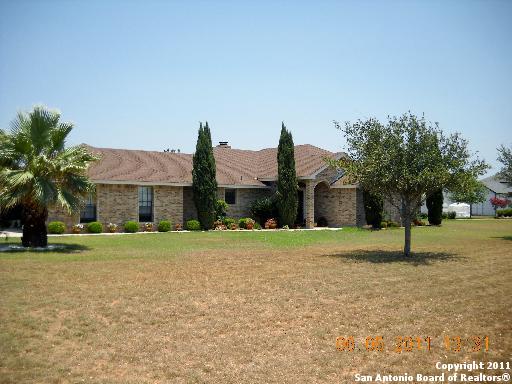 611 Home Xing, Adkins, TX Main Image
