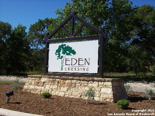 108 Eden Xing, Adkins, TX Main Image