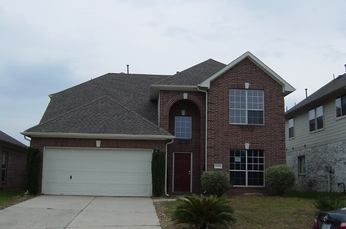 2202 Highland Crossing Dr, Conroe, TX Main Image