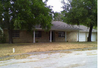 141 First St, Bowie, TX Main Image